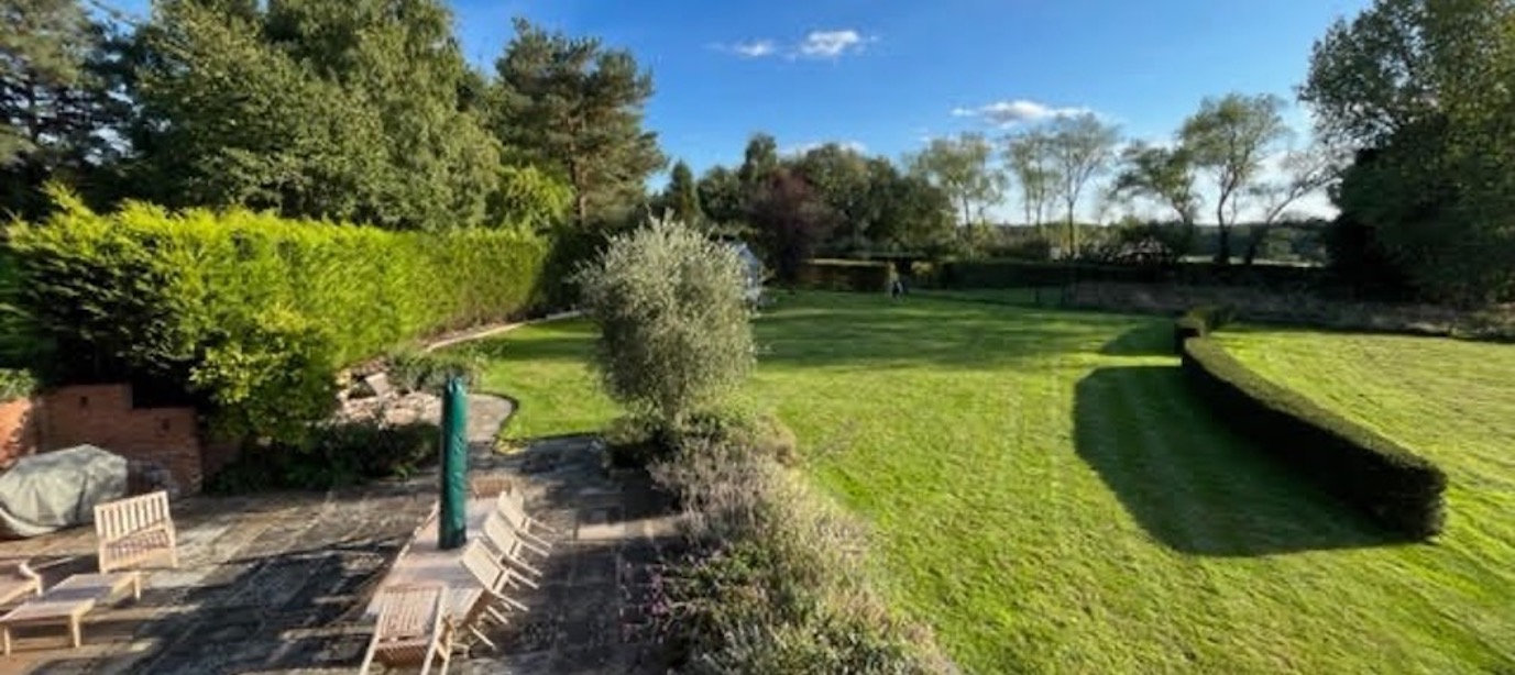 2.5 Acres of open lawn and stunning views of the Bedgebury Estate. Room to Breathe.